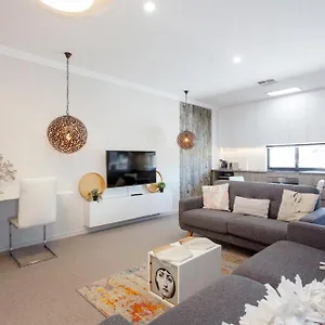 Bambino 438 Australia